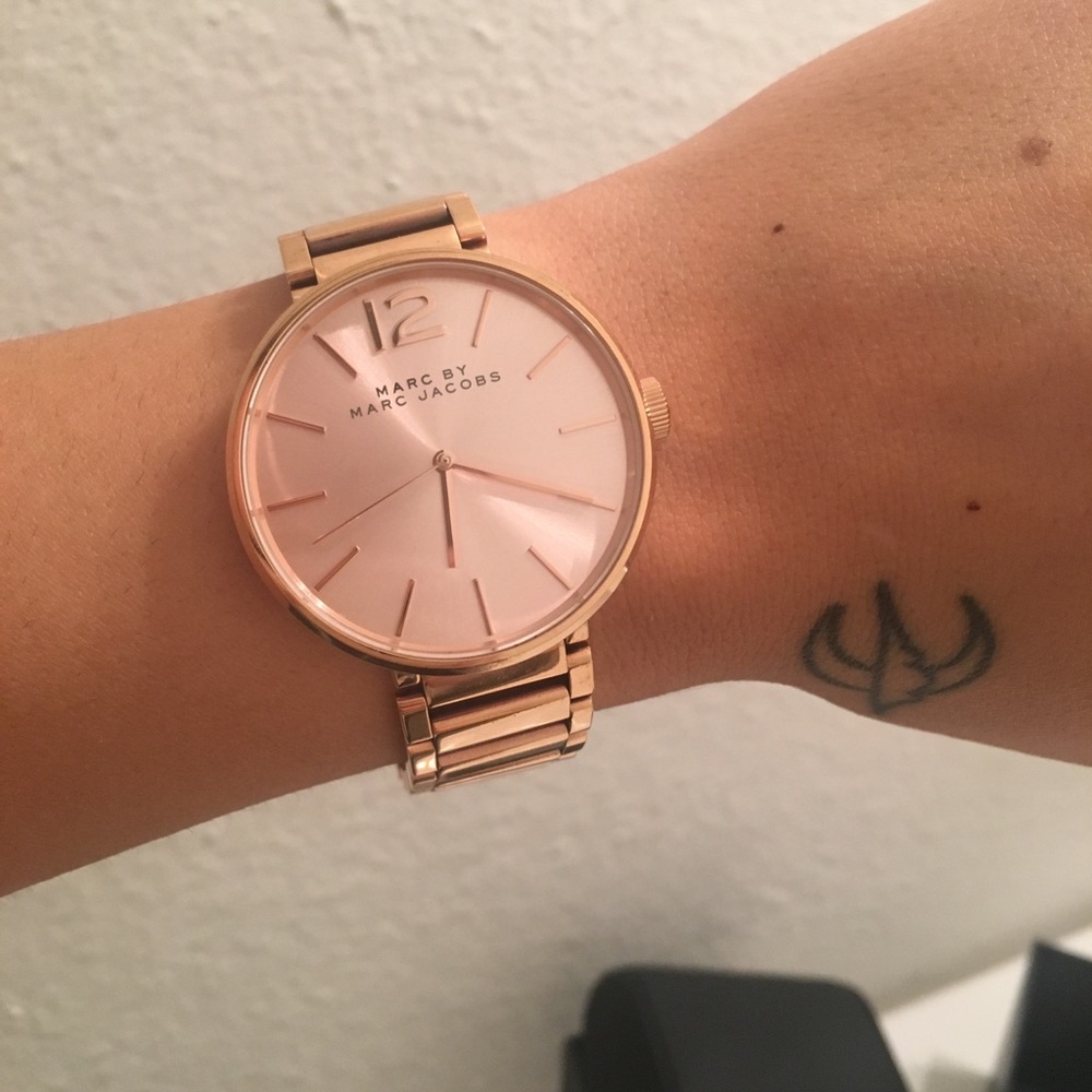 MARC JACOBS ROSE GOLD WATCH